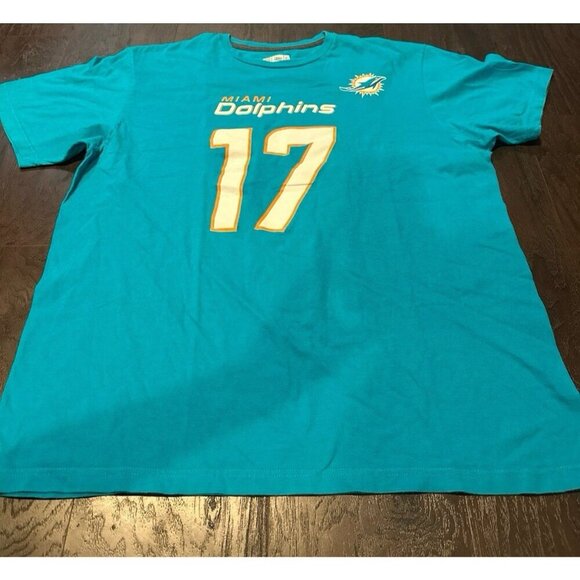 NFL Other - Men’s XL dolphins #17 tshirt‎ Tannehill g24